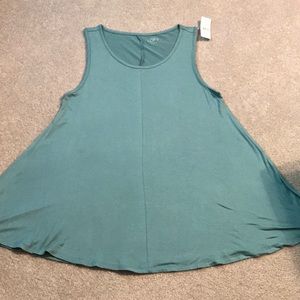 Sleeveless swing tunic tank